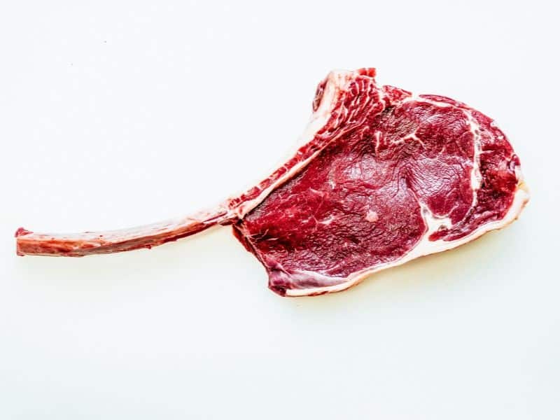 tomahawk steak