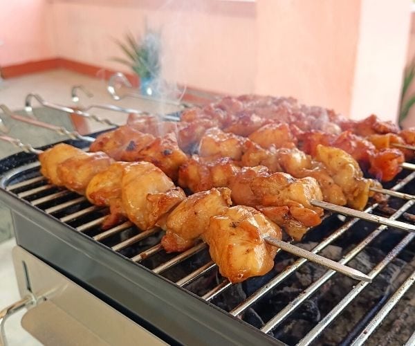 Chicken Skewers on a Weber Go-Anywhere Charcoal Grill