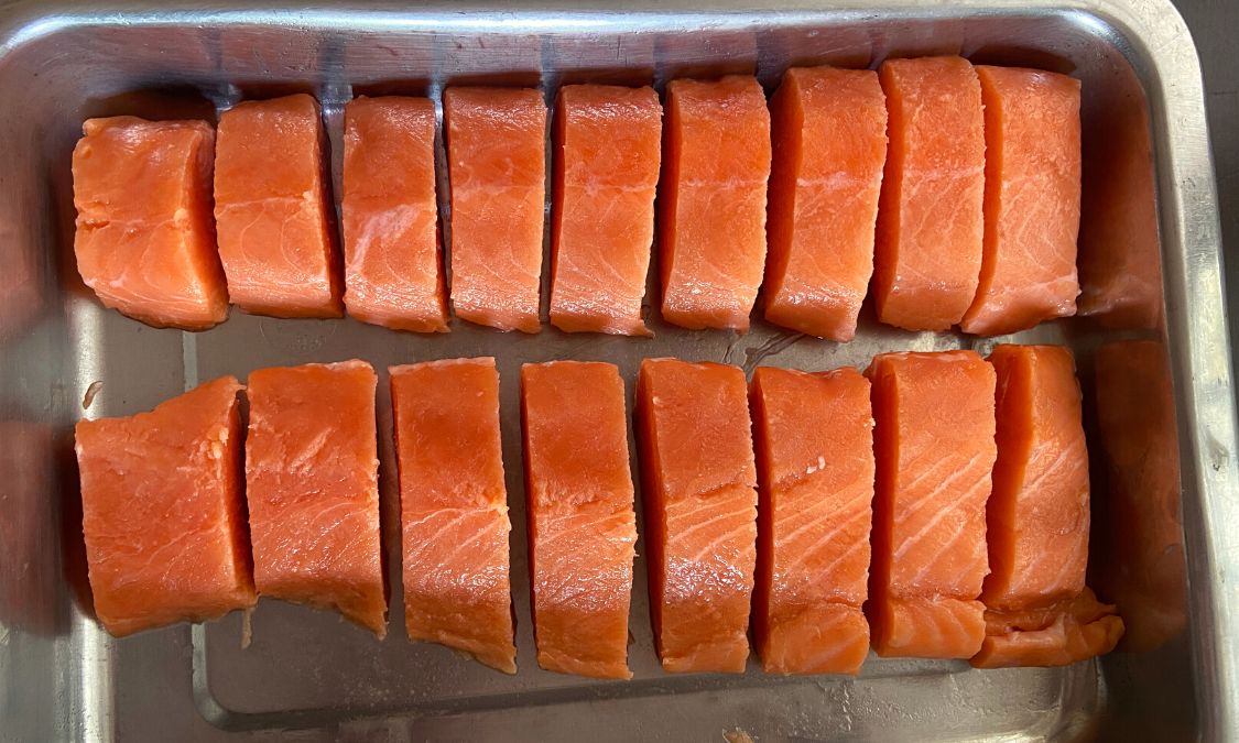 salmon cut into slices